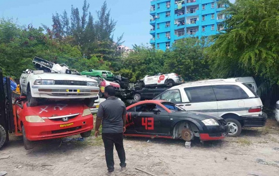 180 cycle aa 58 car nahthaalumuge masaiykaiy fuluhun fashaifi 