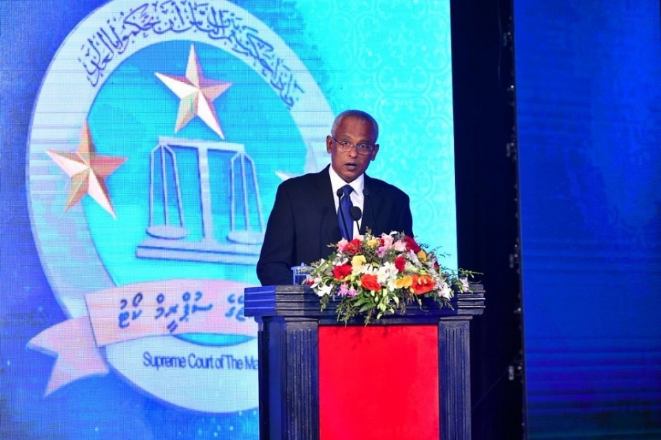 Raiyyithunge loa thah amaazu vefai hury fadiyaarunnah: Raees 