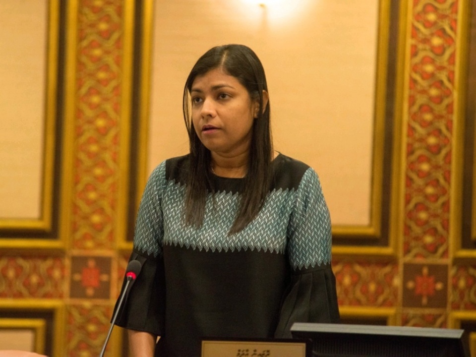 Addugai Covid test kurumah naib raees aai Health Minister aa mashvara koffin: Rozaina