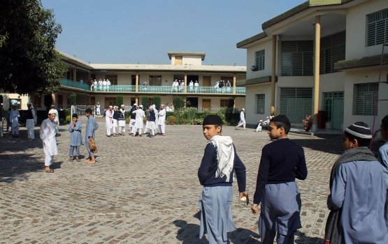 Hanguraamaveri school thakuge control Pakistan sarukarah 
