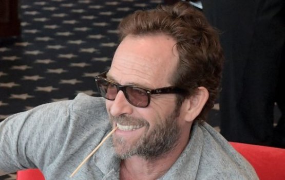 Luke Perry marahfahu Riverdale ge shooting fashaifi