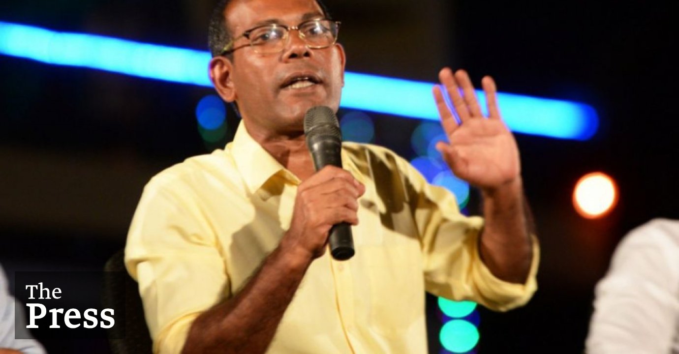Nasheed against lowering the price of plastic bags | Byline.mv