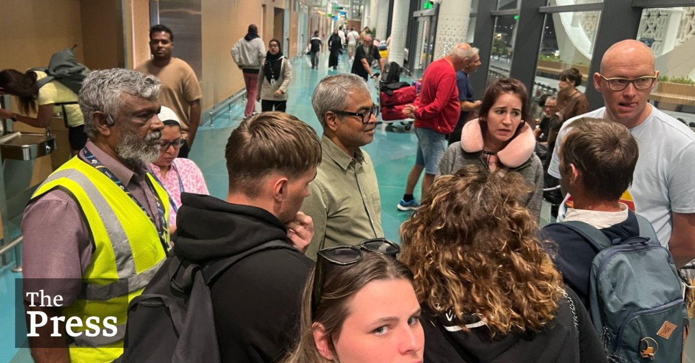 Maldives to extend visas of tourists affected by travel chaos