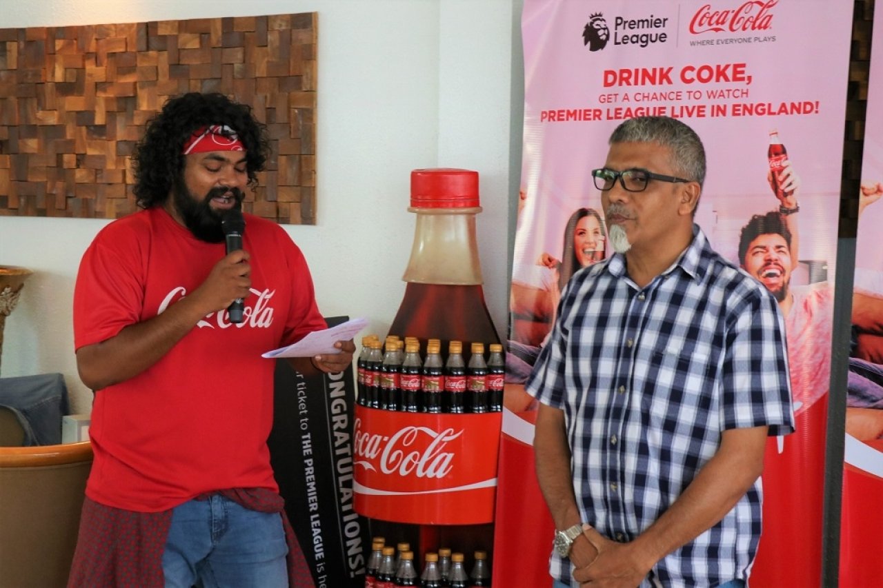 ކޮކާކޯލާ ޕްރޮމޯޝަންގެ ނަސީބުވެރިންނަށް އިނާމް ދިނުން