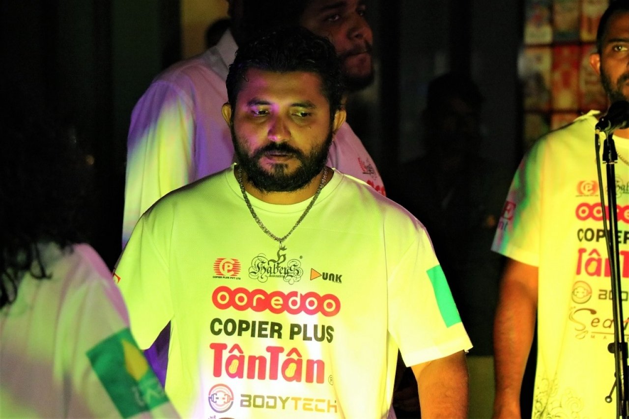 މެކްސްކޮމް އިން ނޯވާ 4 ލޯންކުރުން