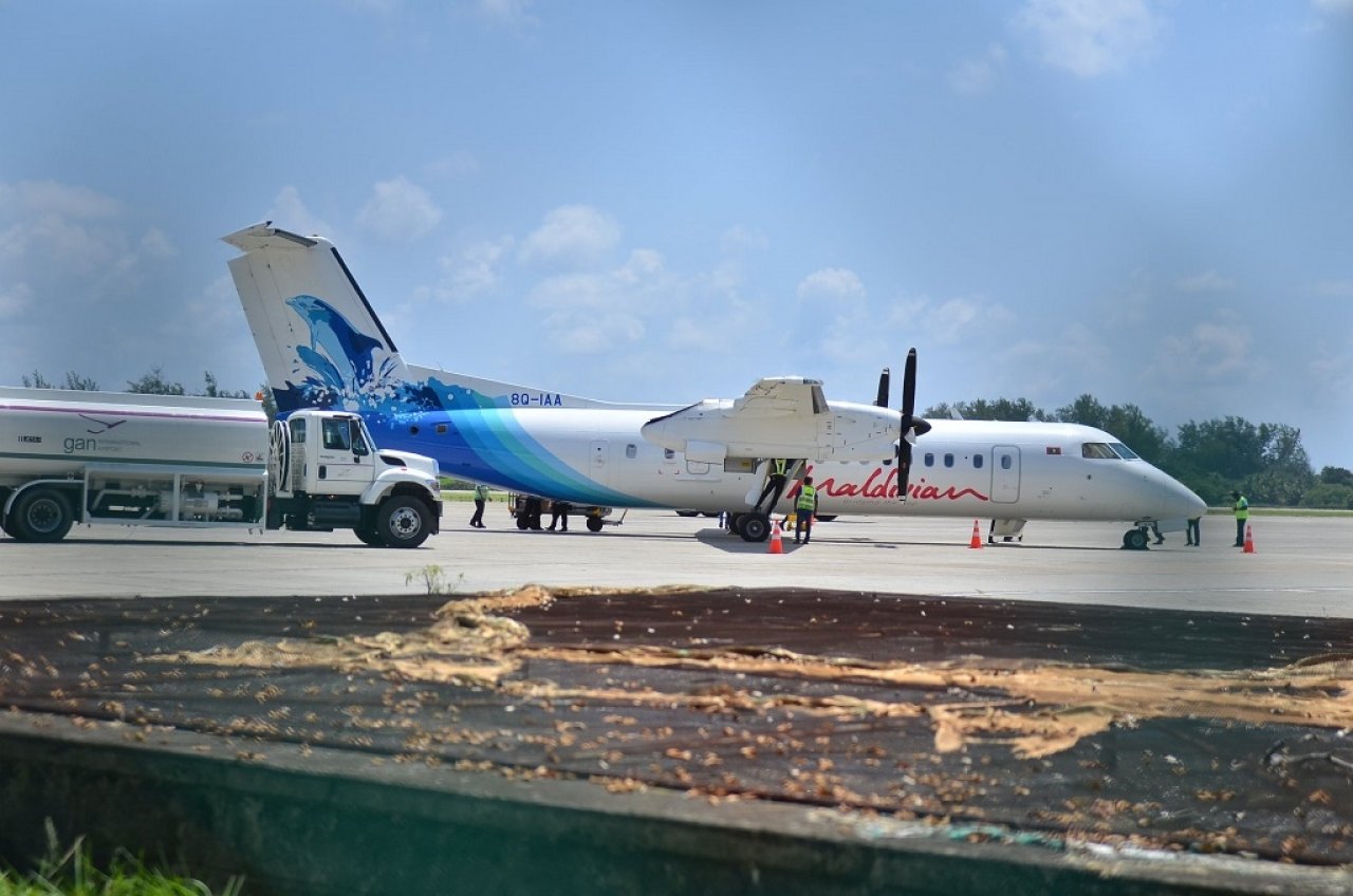 މައްސަލަ ދިމާވި މޯލްޑިވިއަންގެ ފްލައިޓް ކިއު2-118 ލޭންޑުކުރުން