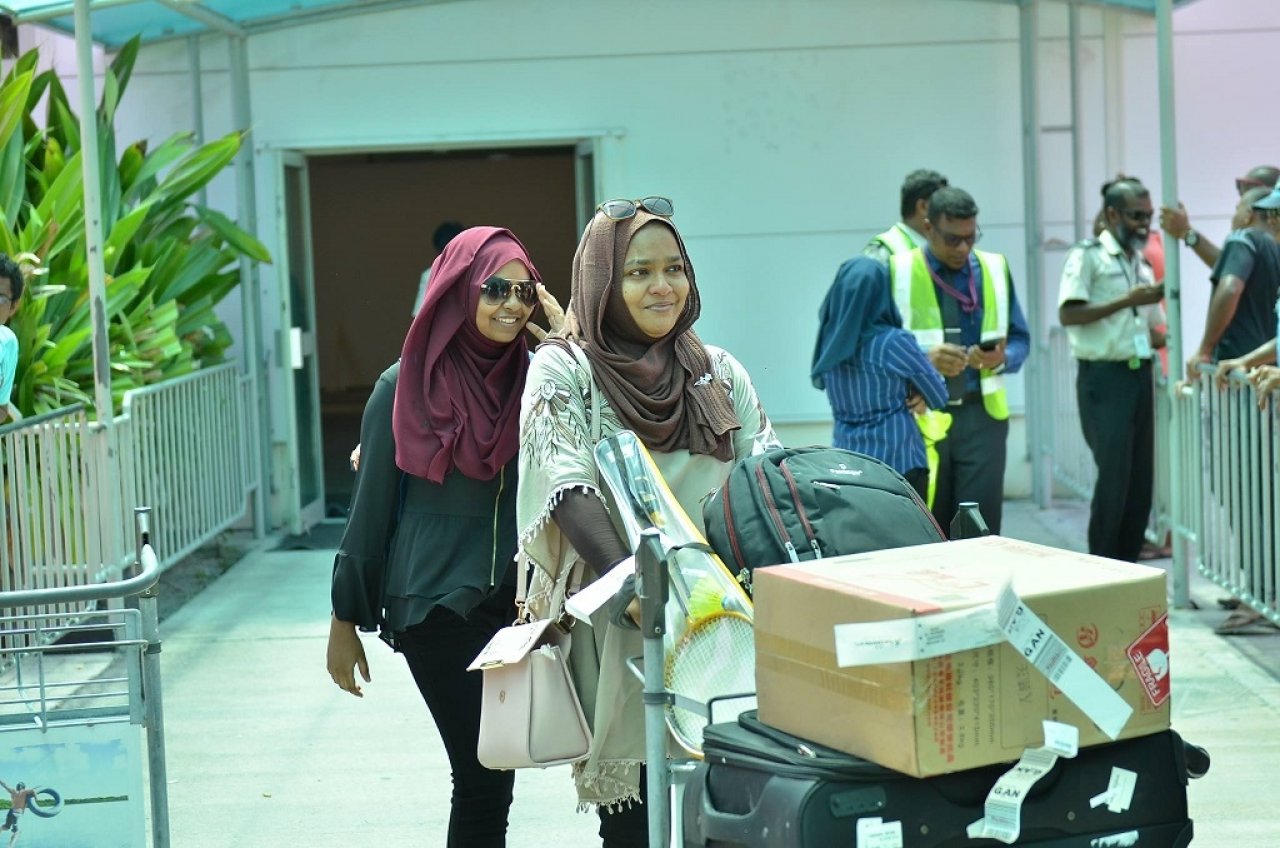 މައްސަލަ ދިމާވި މޯލްޑިވިއަންގެ ފްލައިޓް ކިއު2-118 ލޭންޑުކުރުން