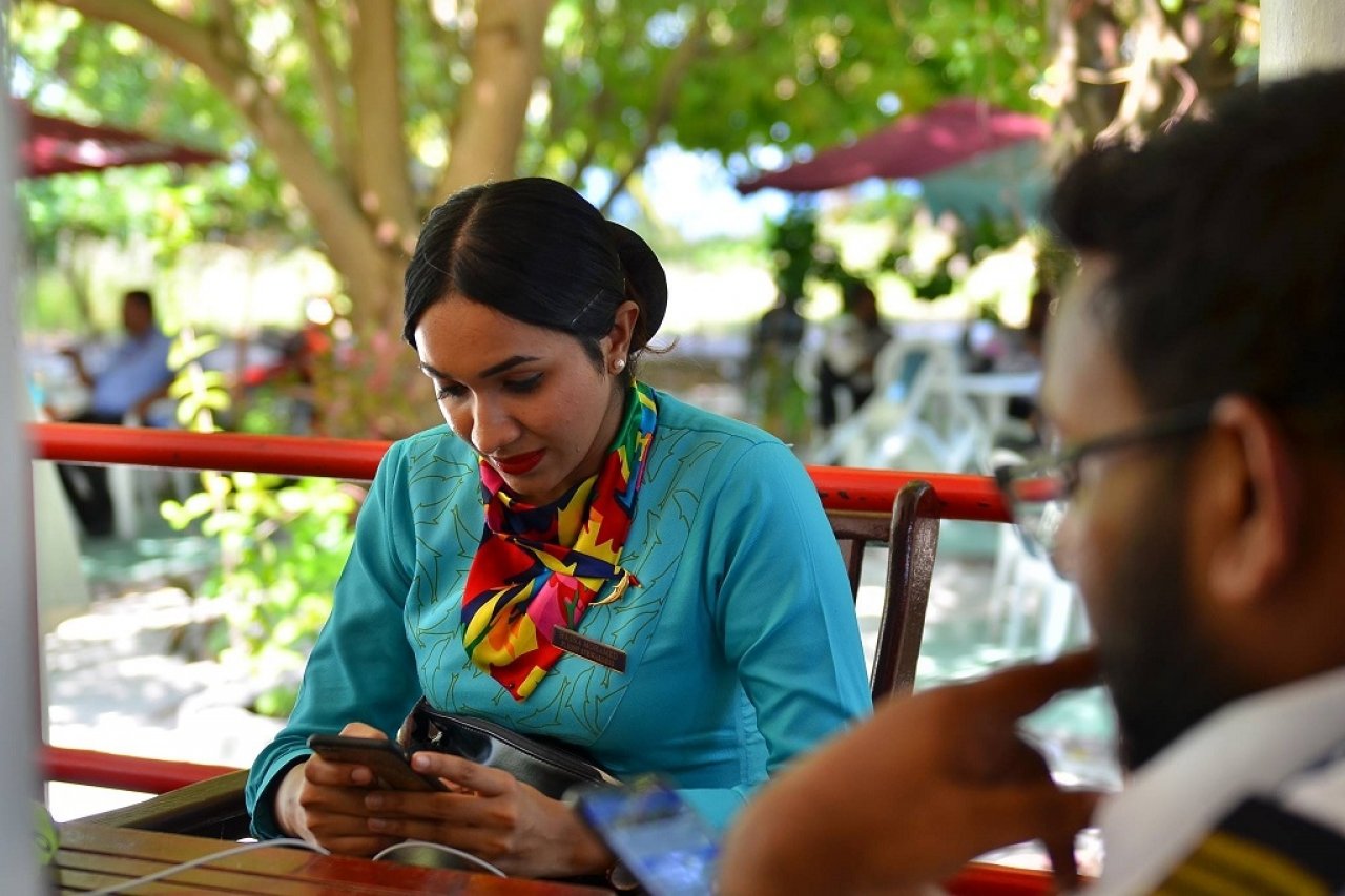 މައްސަލަ ދިމާވި މޯލްޑިވިއަންގެ ފްލައިޓް ކިއު2-118 ލޭންޑުކުރުން