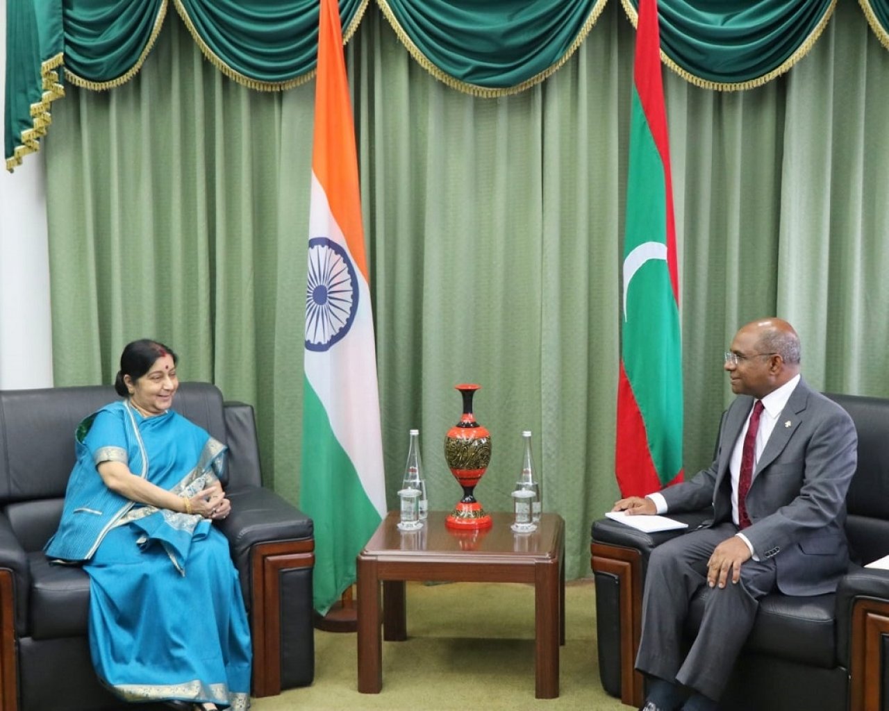 އިންޑިއާގެ ފޮރިން މިނިސްޓާ ސުޝްމާ ސްވަރާޖް ރާއްޖެއަށް ވަޑައިގަތުން