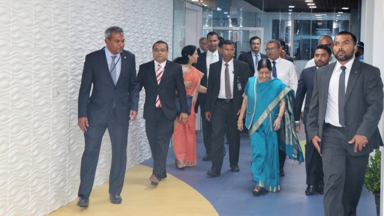 އިންޑިއާގެ ފޮރިން މިނިސްޓާ ސުޝްމާ ސްވަރާޖް ރާއްޖެއަށް ވަޑައިގަތުން