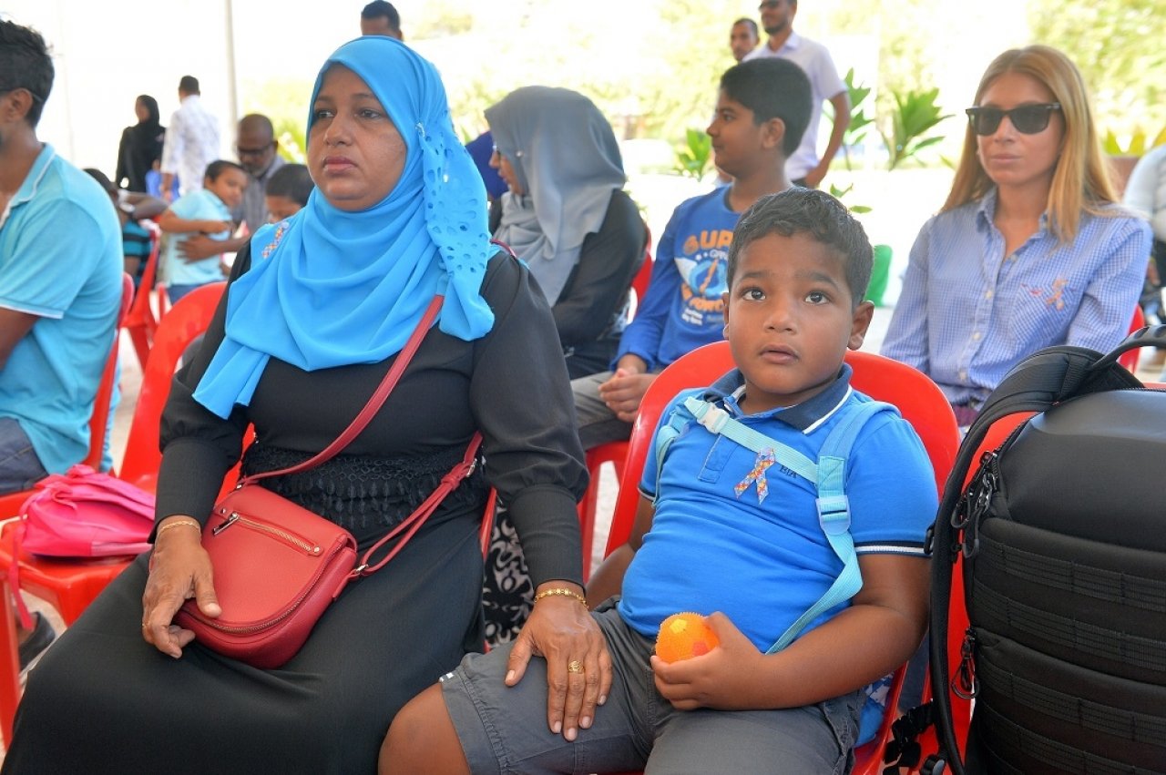 އޯޓިޒަމް ދުވަސް ފާހަގަކުރަން ބޭއްވި އާއިލީ ނާސްތާ