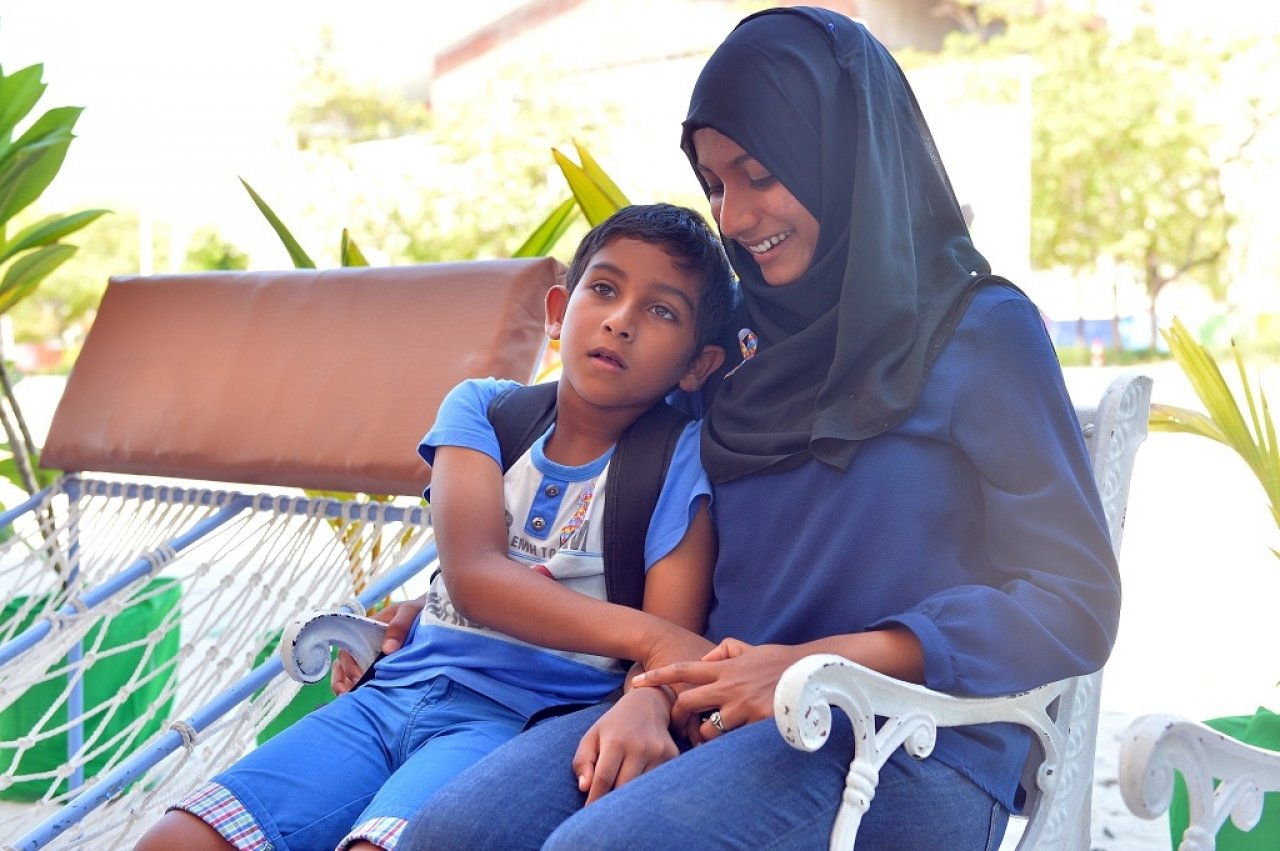 އޯޓިޒަމް ދުވަސް ފާހަގަކުރަން ބޭއްވި އާއިލީ ނާސްތާ