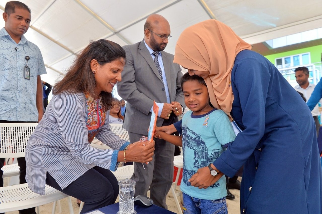 އޯޓިޒަމް ދުވަސް ފާހަގަކުރަން ބޭއްވި އާއިލީ ނާސްތާ