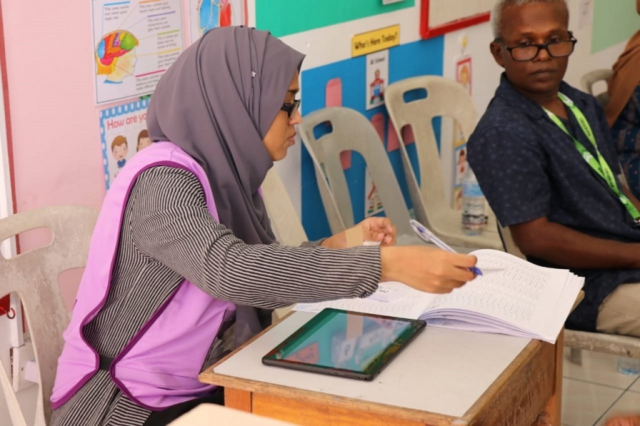 ފޮޓޯ: ރައްޔިތުންގެ މަޖިލިސް އިންތިހާބު 19