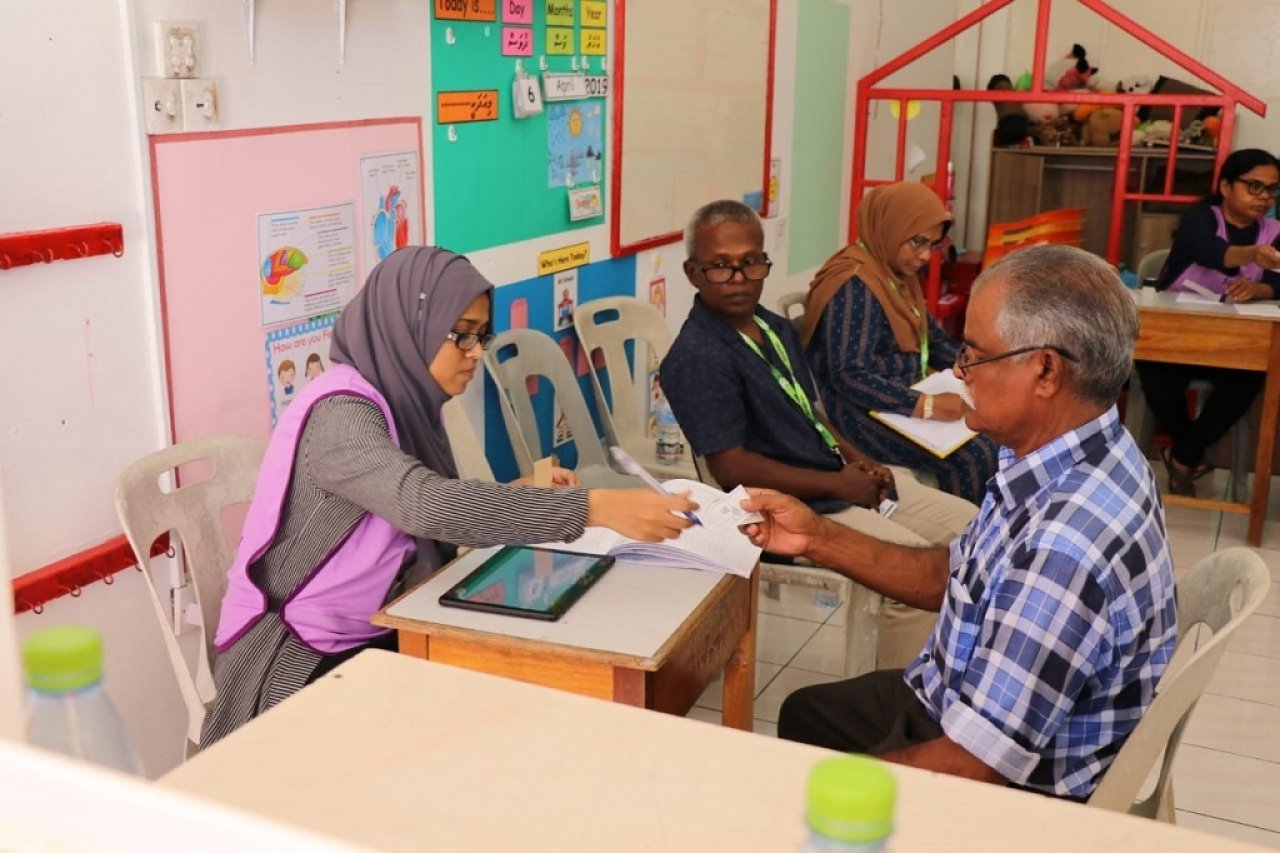 ފޮޓޯ: ރައްޔިތުންގެ މަޖިލިސް އިންތިހާބު 19