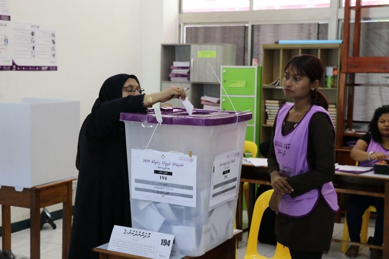 ފޮޓޯ: ރައްޔިތުންގެ މަޖިލިސް އިންތިހާބު 19