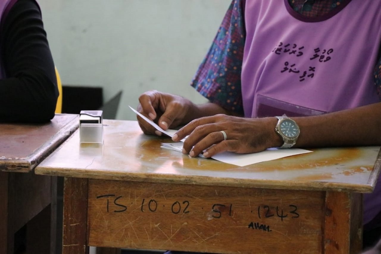 ފޮޓޯ: ރައްޔިތުންގެ މަޖިލިސް އިންތިހާބު 19