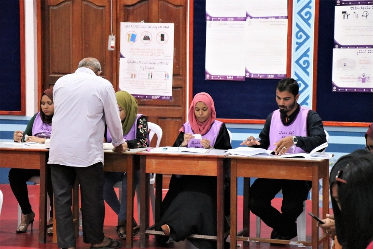 ފޮޓޯ: ރައްޔިތުންގެ މަޖިލިސް އިންތިހާބު 2019