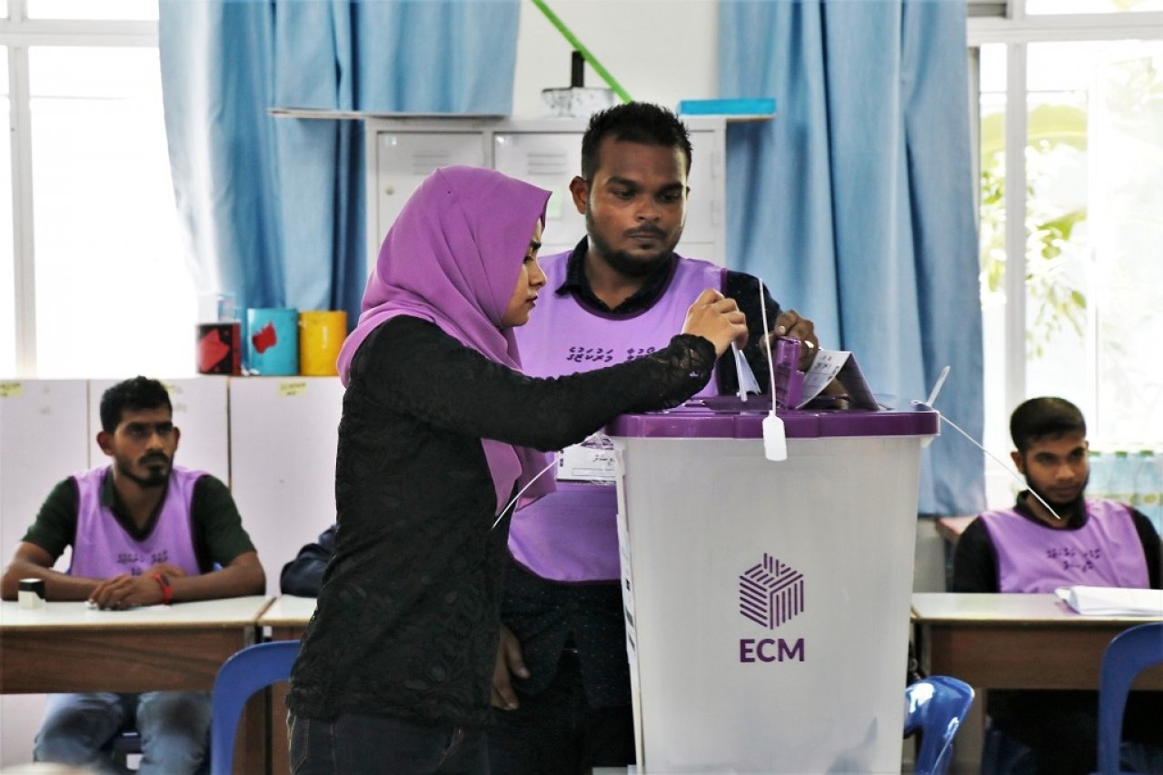 ފޮޓޯ: ރައްޔިތުންގެ މަޖިލިސް އިންތިހާބު 2019