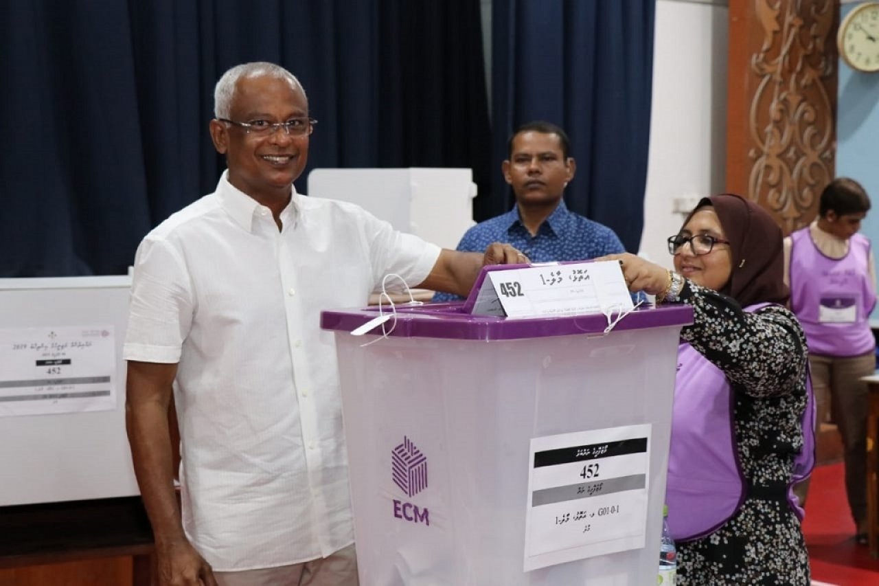 ފޮޓޯ: ރައްޔިތުންގެ މަޖިލިސް އިންތިހާބު 19