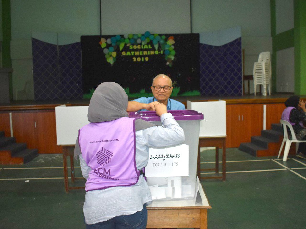 ފޮޓޯ: ރައްޔިތުންގެ މަޖިލިސް އިންތިހާބު 19