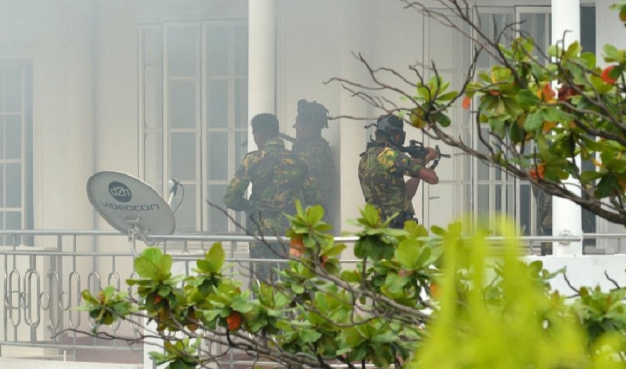 ލަންކާގެ 10 ސަރަހައްދަކަށް ދިން ބޮމުގެ ހަމަލާތައް