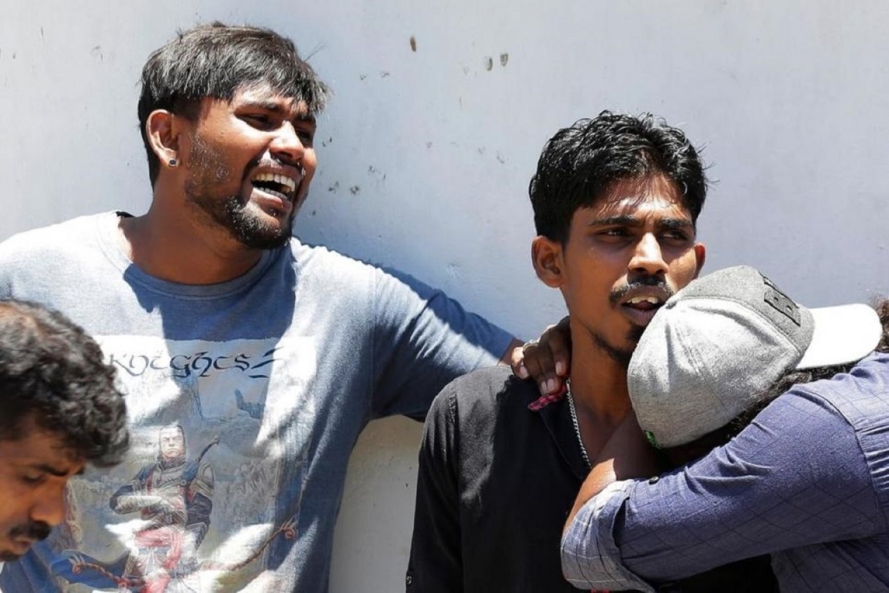 ލަންކާގެ 10 ސަރަހައްދަކަށް ދިން ބޮމުގެ ހަމަލާތައް