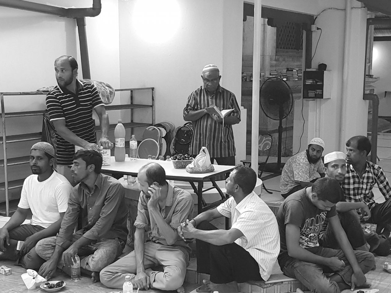 މިސްކިތުގައި ރޯދަ ވީއްލުން