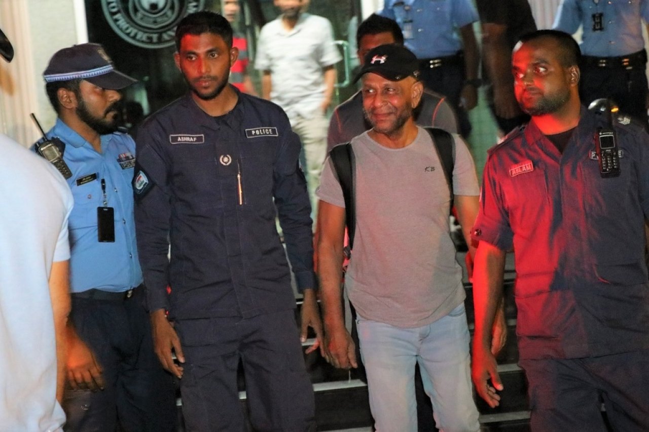 އަބްދުﷲ ލުތުފީ މާލެ ގެނައުން