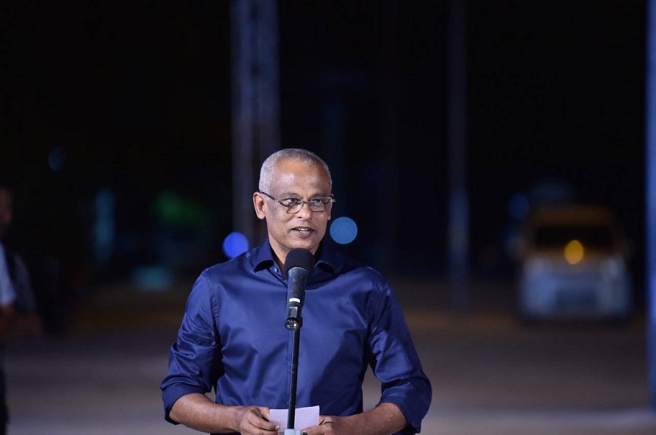 މަސްވެރިންނާއެކު ބޭއްވި ޖަޒީރާ ހޮޅުއަށި