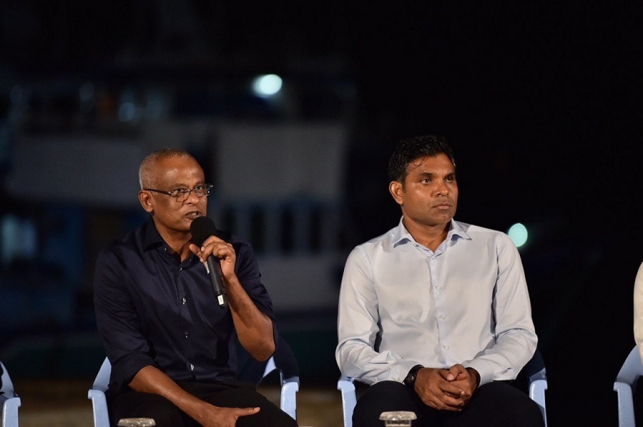 މަސްވެރިންނާއެކު ބޭއްވި ޖަޒީރާ ހޮޅުއަށި