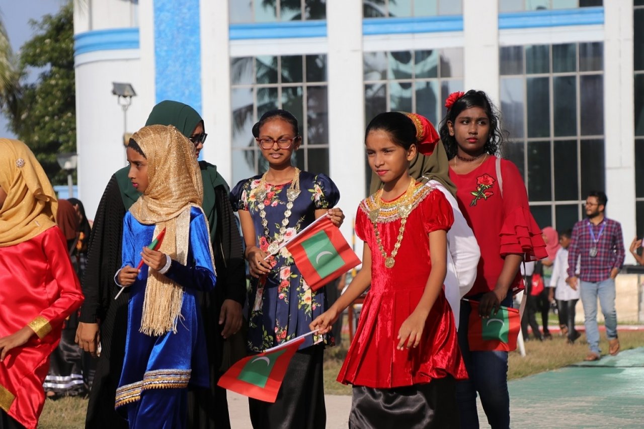 ބައިނަލްއަގްވާމީ ރަހްމަތްތެރިންގެ ދުވަސް ފާހަގަ ކުރުން