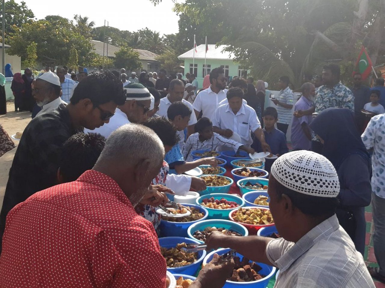 ބޮޑު އީދު ރާއްޖޭގެ ކަންކޮޅުތަކުން