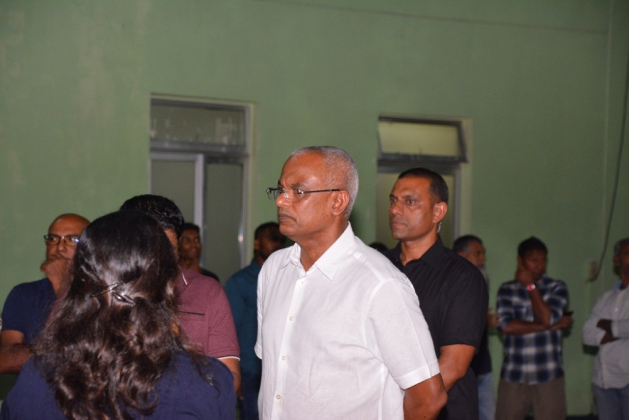 ހެންވޭރުގައި ހިނގި ބޮޑު އަލިފާނުގެ ހާދިސާ