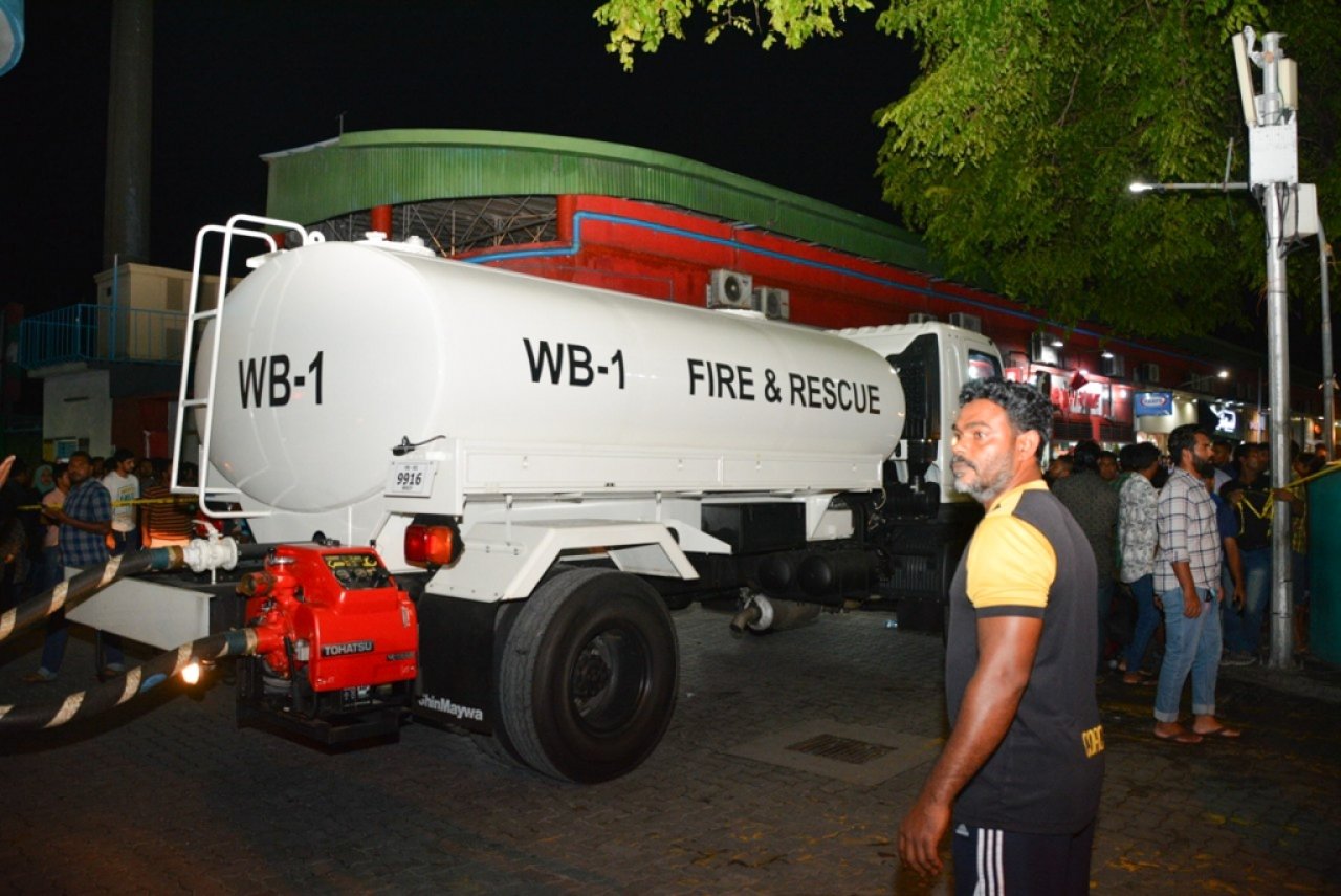 ހެންވޭރުގައި ހިނގި ބޮޑު އަލިފާނުގެ ހާދިސާ