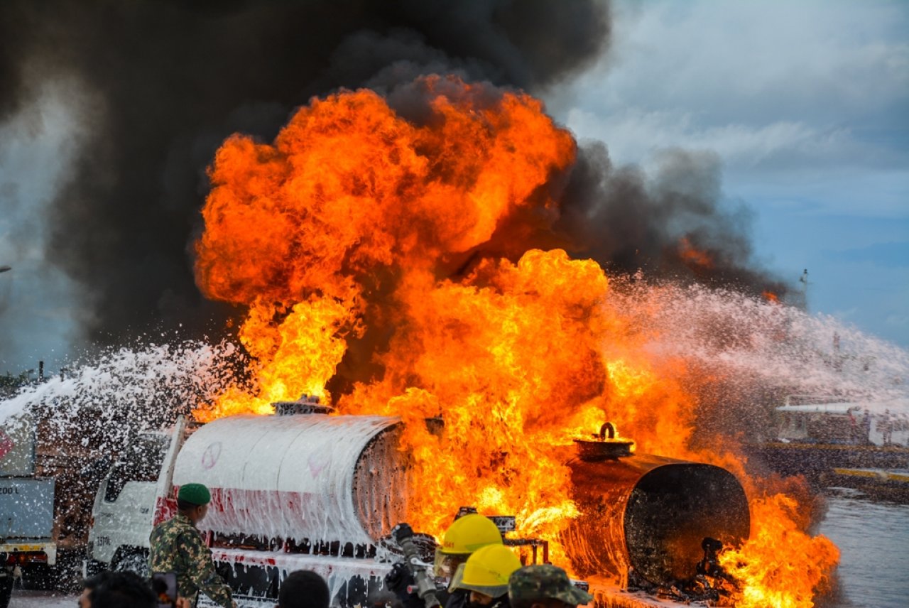 ޓީ ޖެޓީ ސަރަހައްދުގައި ހިނގައިދިޔަ އަލިފާނުގެ ހާދިސާ