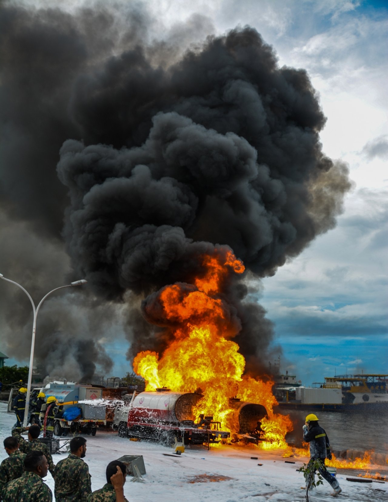 ޓީ ޖެޓީ ސަރަހައްދުގައި ހިނގައިދިޔަ އަލިފާނުގެ ހާދިސާ