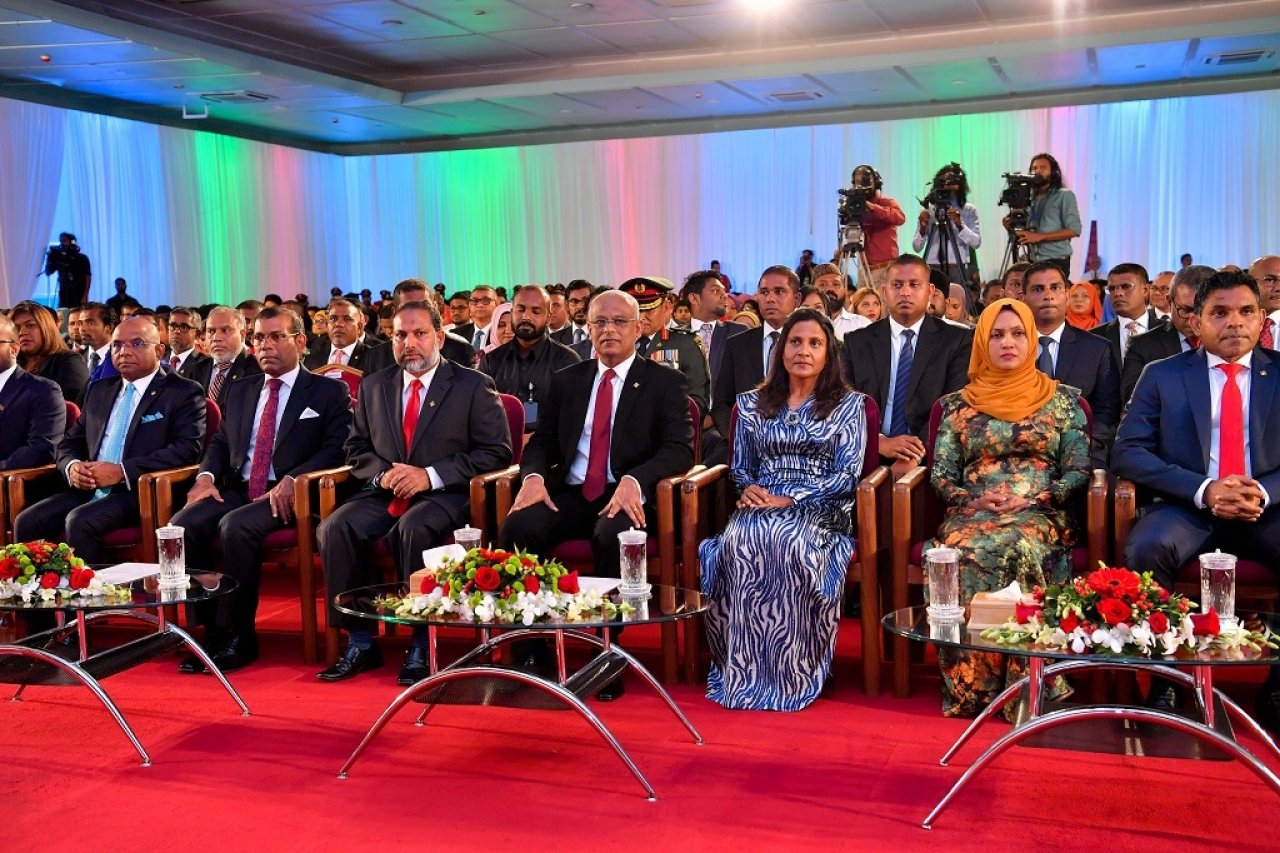 52 ވަނަ ޖުމްހޫރީ ދުވަސް ފާހަގަކުރުމުގެ ގޮތުން ބޭއްވި ރަސްމީ ޖަލްސާ