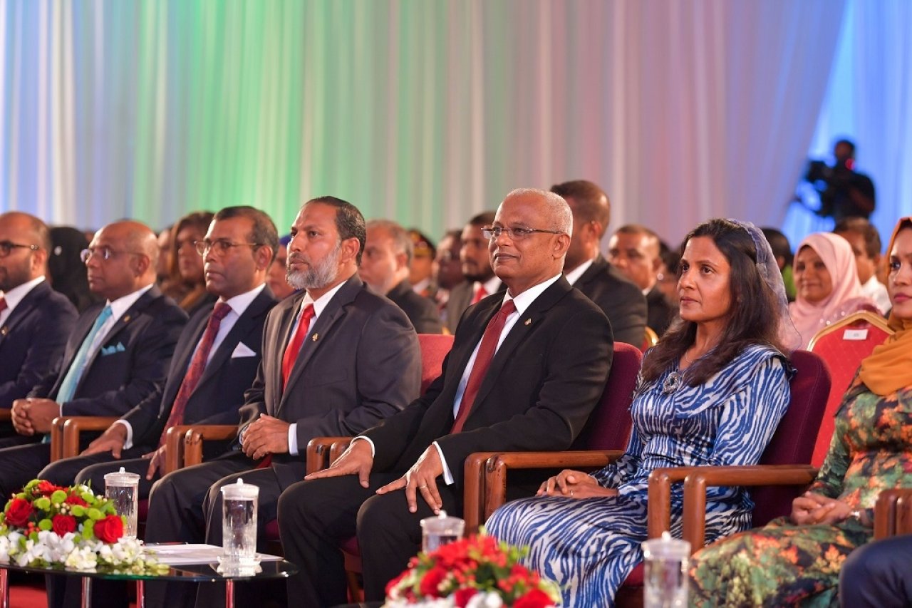 52 ވަނަ ޖުމްހޫރީ ދުވަސް ފާހަގަކުރުމުގެ ގޮތުން ބޭއްވި ރަސްމީ ޖަލްސާ