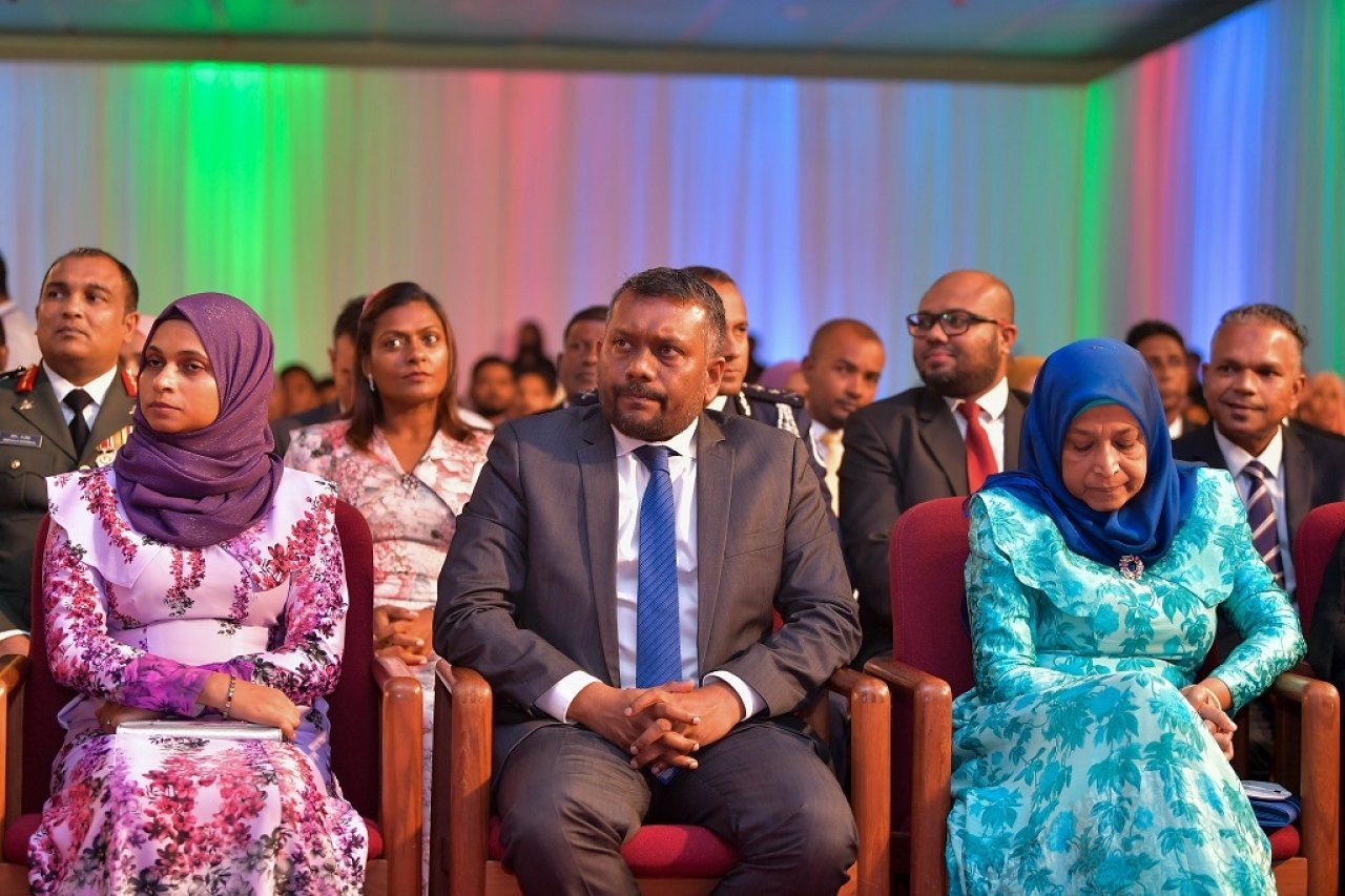 52 ވަނަ ޖުމްހޫރީ ދުވަސް ފާހަގަކުރުމުގެ ގޮތުން ބޭއްވި ރަސްމީ ޖަލްސާ