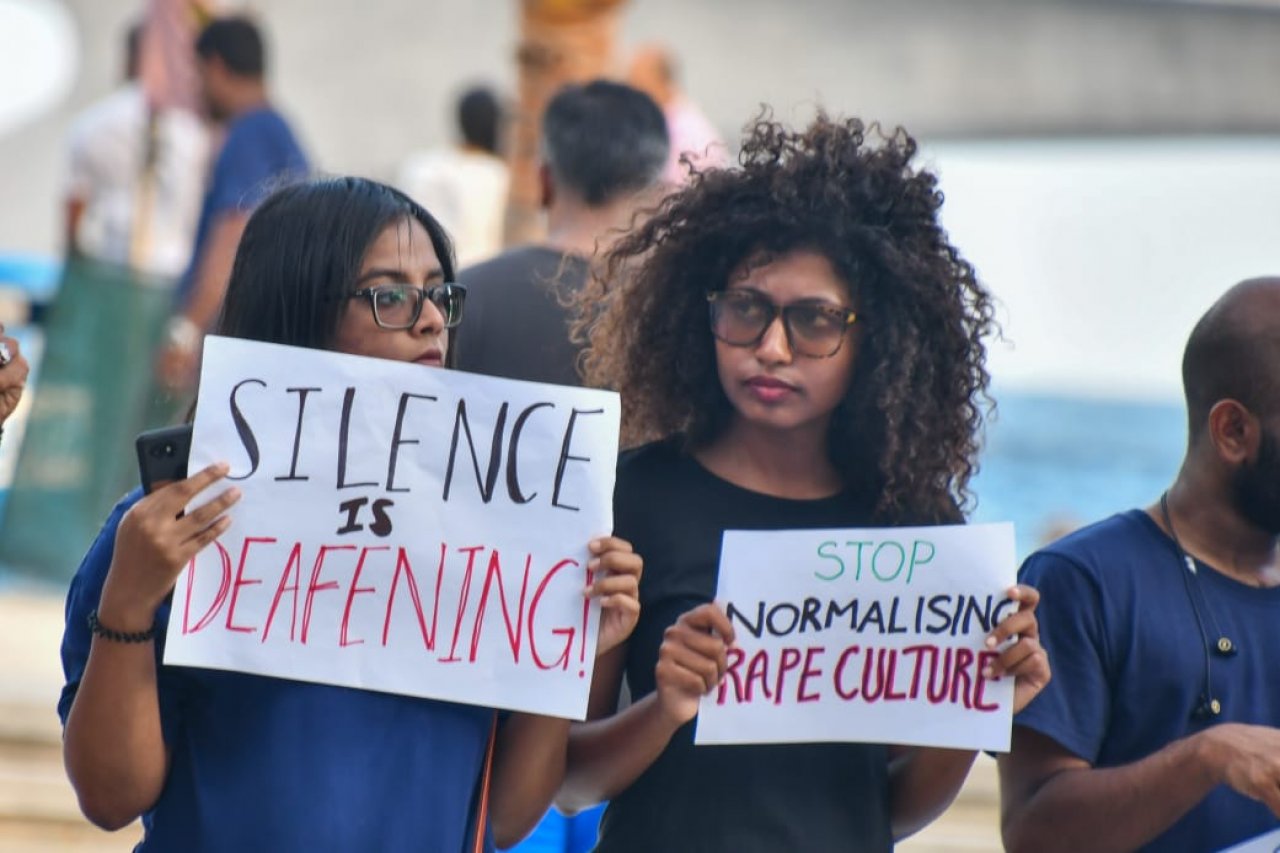 ފޮޓޯ: ޖިންސީ ގޯނާއާ ދެކޮޅަށް ކުރަމުންދާ އިހުތިޖާޖް