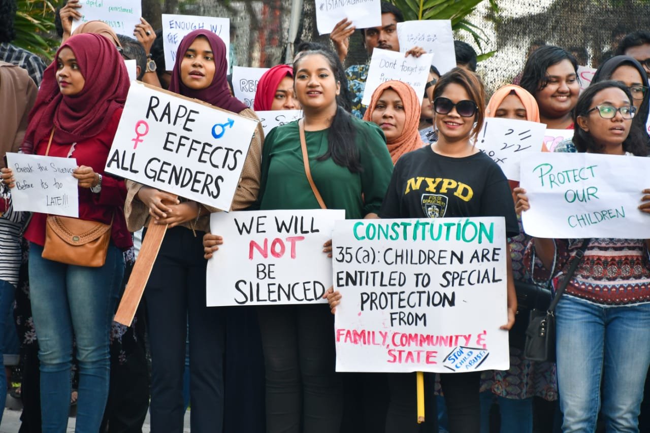 ފޮޓޯ: ޖިންސީ ގޯނާއާ ދެކޮޅަށް ކުރަމުންދާ އިހުތިޖާޖް