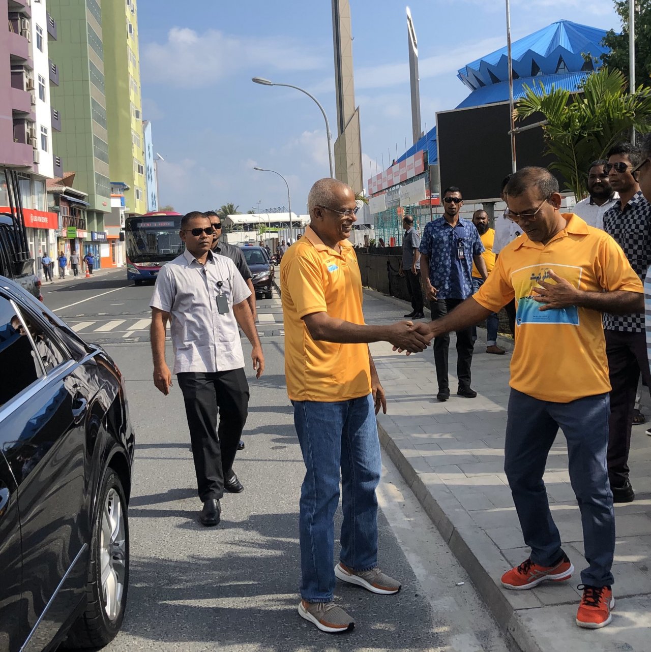 ލޯކަލް ކައުންސިލް: އެމްޑީޕީން ހިންގި ޕޯސްޓަރު ހަރުކުރުމުގެ ހަރަކާތް