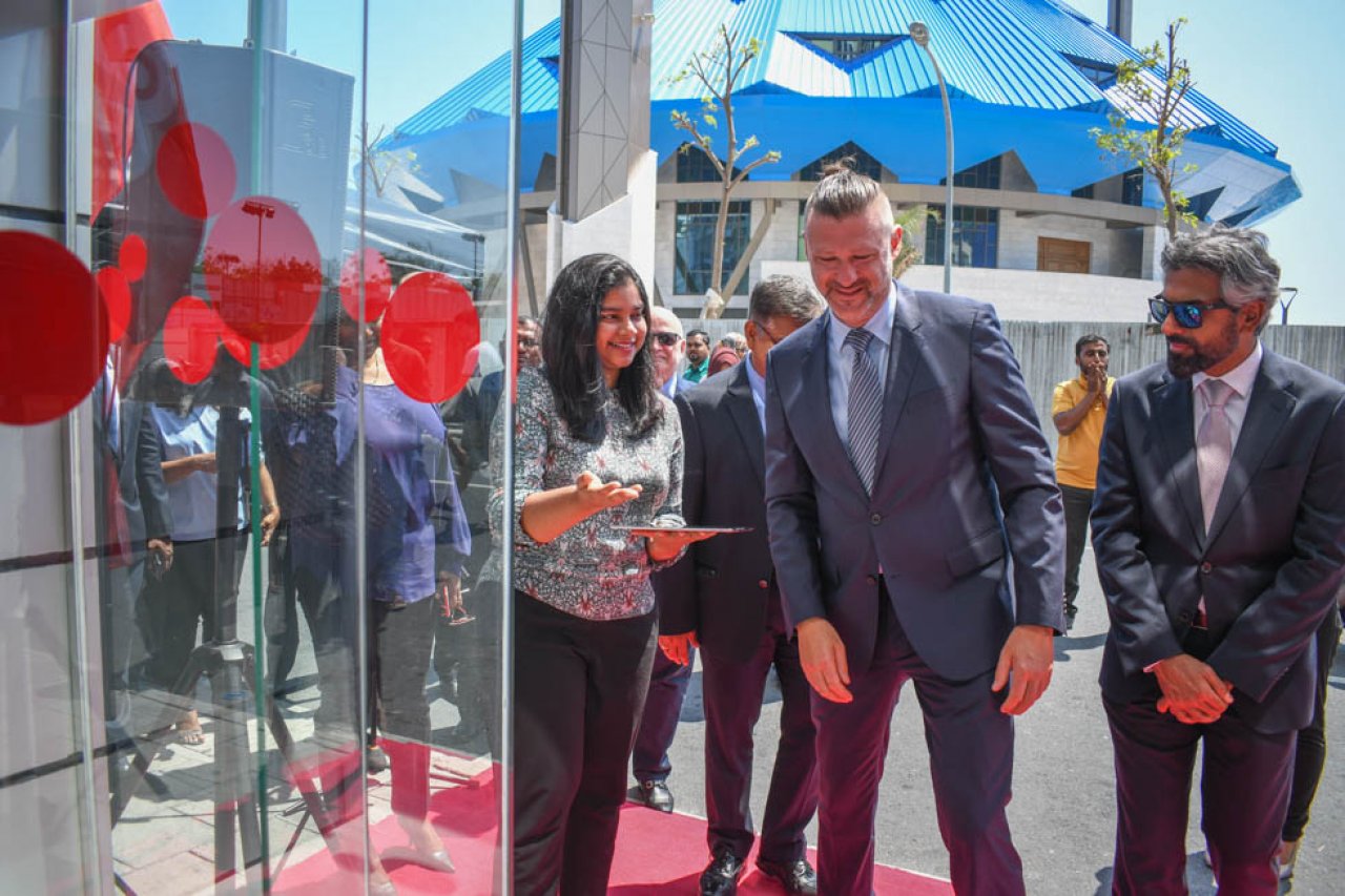 24 ގަޑިއިރު ހިދުމަތް ލިބޭ ފުރަތަމަ 