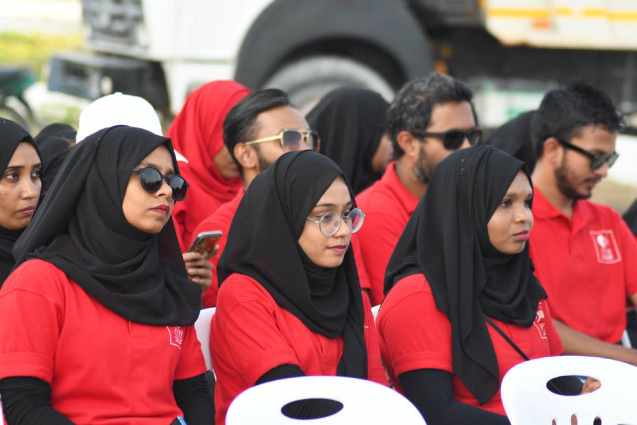 ޓްރެޝާ ދަ ޓްރީސް: ސައިރިކްސް ކޮލެޖުން ހުޅުމާލެ ފޭސް 2 ގައި ގަސް އިންދައިފި