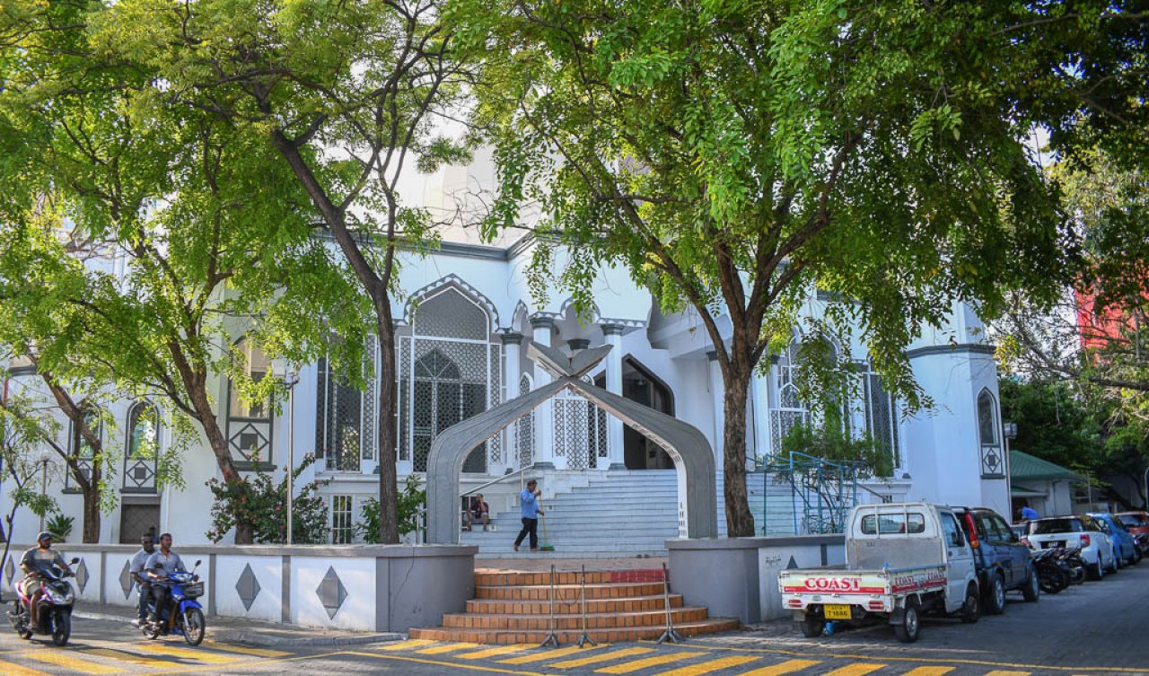 ކޮވިޑް 19އާ ގުޅިގެން މާލޭގެ ހާލަތު 