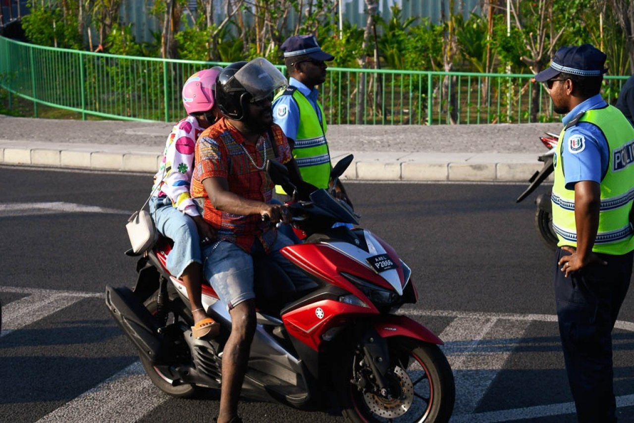 2 އޭޕްރީލް 2020 - މާލެ ސަރަހައްދަށް 3 ގަޑިއިރުގެ ކާފިއުއެއް އިއުލާންކުރުން