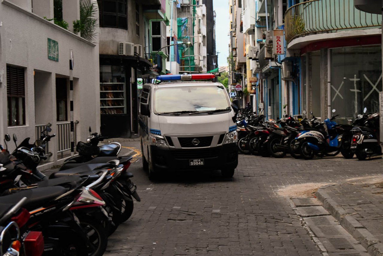 2 އޭޕްރީލް 2020 - މާލެ ސަރަހައްދަށް 3 ގަޑިއިރުގެ ކާފިއުއެއް އިއުލާންކުރުން