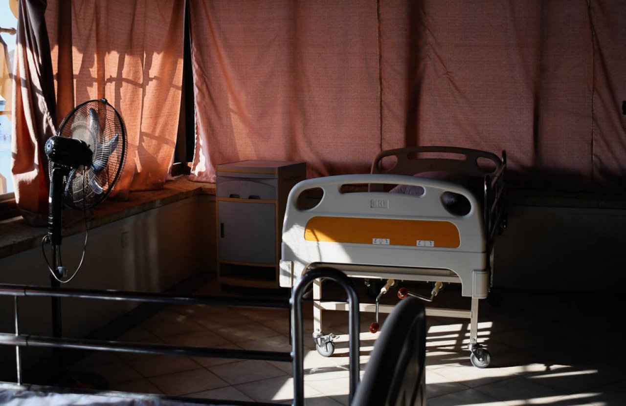 ފަރުކޮޅުފުށީގައި ގާއިމްކޮށްފައިވާ އައިސޮލޭޝަން ފެސިލިޓީ