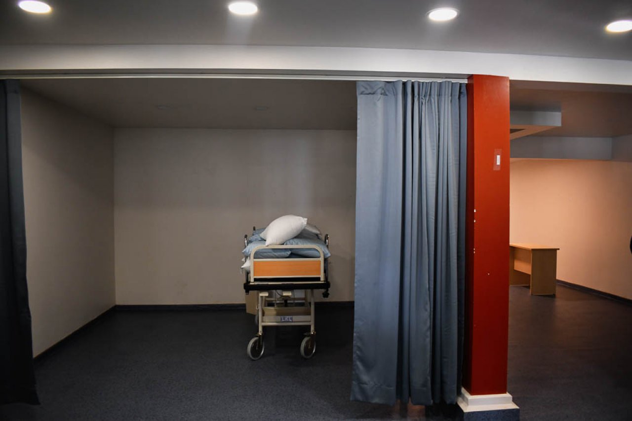 ފަރުކޮޅުފުށީގައި ގާއިމްކޮށްފައިވާ އައިސޮލޭޝަން ފެސިލިޓީ